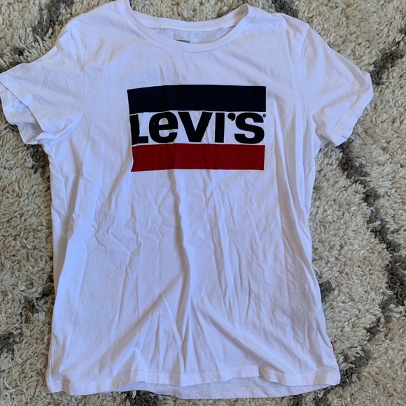levi's red and white top